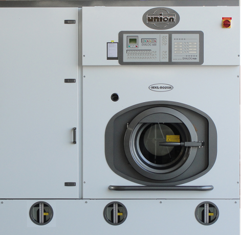 Dry cleaning machine